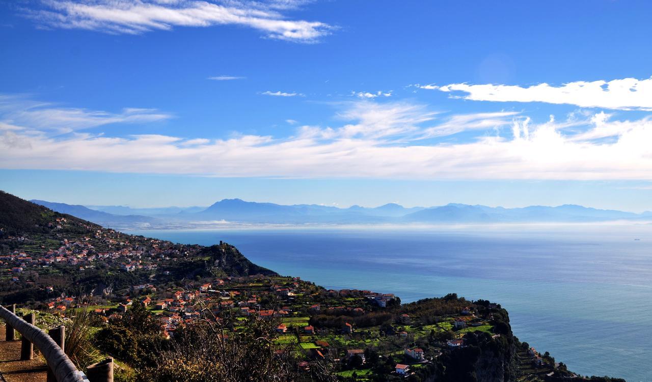 Bed and Breakfast Oltre La Costa Аджерола Экстерьер фото